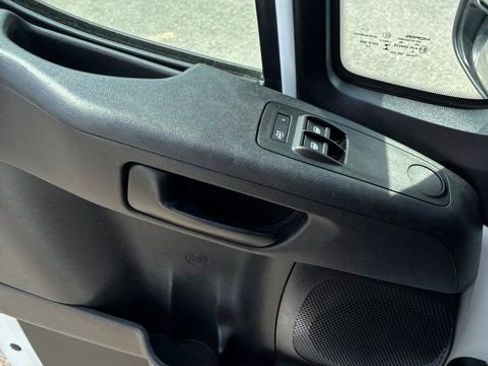 Used 2023 RAM ProMaster 2500 FWD image 32