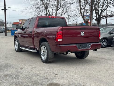 Used 2018 RAM 1500 Express RWD image 6