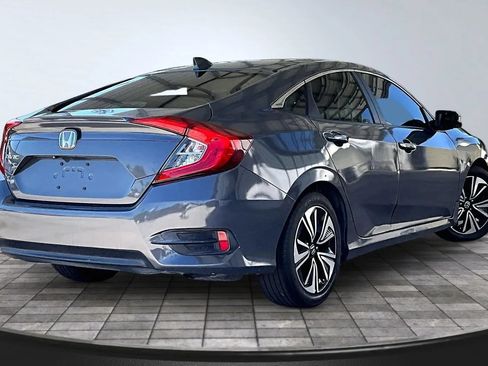 Used 2018 Honda Civic EX-T image 6