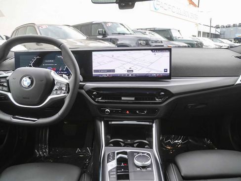 Used 2025 BMW 230i Coupe image 9