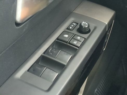 Used 2023 Toyota Sequoia Limited image 26