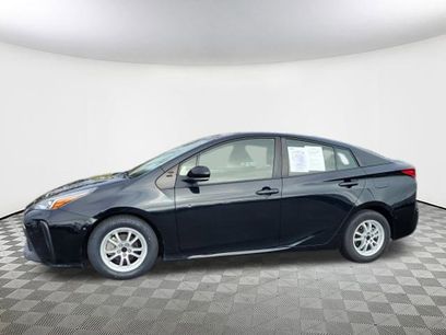 Used 2022 Toyota Prius L Eco