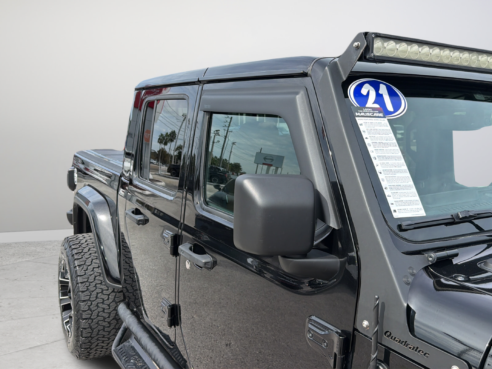 Used 2021 Jeep Gladiator Overland AWD/4WD image 35