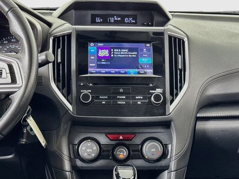 Used 2019 Subaru Crosstrek 2.0i Premium w/ Eyesight System AWD/4WD image 11