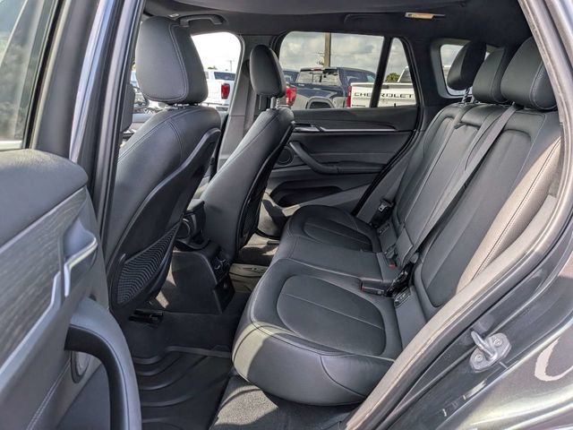 Used 2017 BMW X1 xDrive28i AWD/4WD image 14