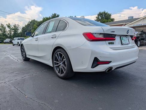 Used 2021 BMW 330i xDrive Sedan AWD/4WD image 9