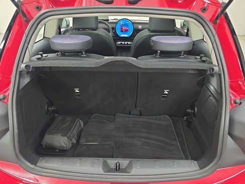 Certified 2025 MINI Cooper 2-Door Hardtop image 25