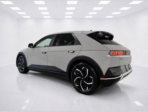 Used 2023 Hyundai Ioniq 5 SEL AWD/4WD image 11