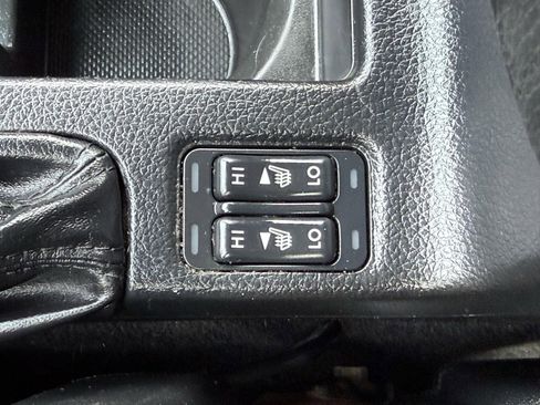 Used 2014 Subaru Impreza 2.0i Sport Premium image 40