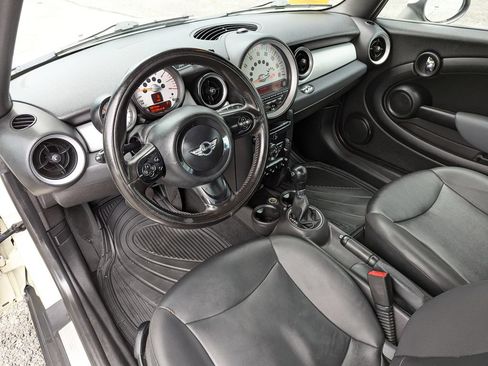 Used 2011 MINI Cooper Convertible FWD image 13