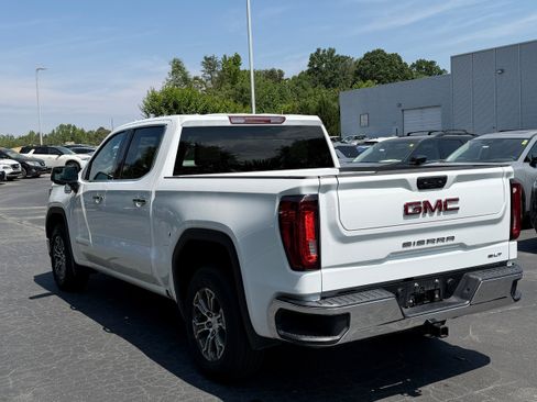 Used 2025 GMC Sierra 1500 SLT RWD image 4