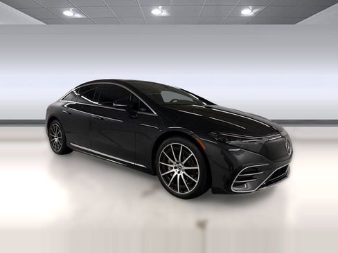 Certified 2023 Mercedes-Benz EQS 580 4MATIC Sedan w/ Exclusive Trim Package image 7