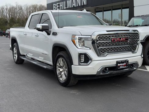 Used 2021 GMC Sierra 1500 Denali w/ Driver Alert Package II AWD/4WD image 2