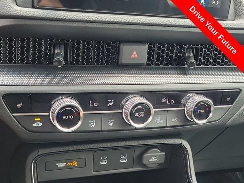 Used 2026 Honda CR-V Sport image 13