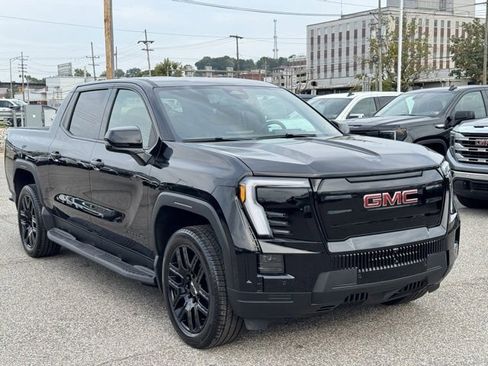 New 2026 GMC Sierra EV Elevation w/ LPO, Elevation Dark Package image 7