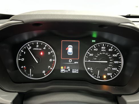 Used 2025 Subaru Crosstrek 2.5i Premium AWD/4WD image 22