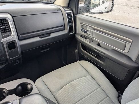Used 2024 RAM 1500 Classic SLT image 17