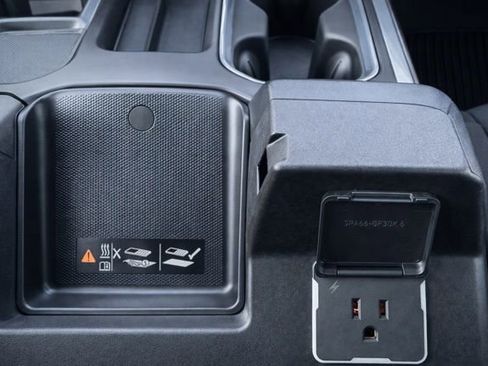 Used 2023 GMC Sierra 1500 Elevation w/ X31 Off-Road Package image 28