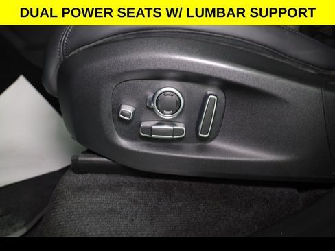 Used 2020 Land Rover Range Rover Sport SVR AWD/4WD image 7