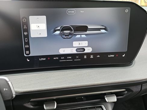New 2026 Audi Q3 quattro 2.0T AWD/4WD image 26