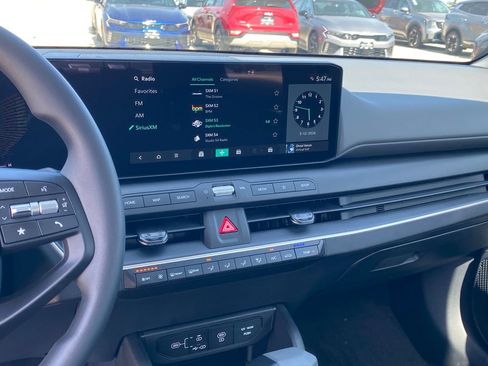 New 2026 Kia K4 FWD image 19