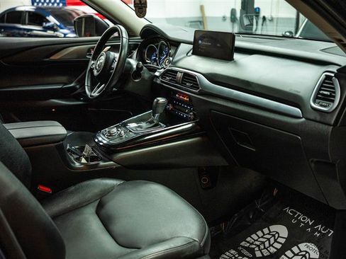 Used 2022 MAZDA CX-9 Touring w/ Touring Premium Package image 14