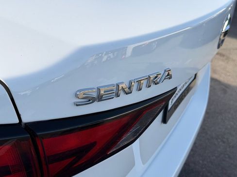 Certified 2021 Nissan Sentra SV FWD image 14