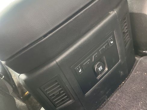 Used 2017 RAM 1500 Laramie w/ Convenience Group AWD/4WD image 16