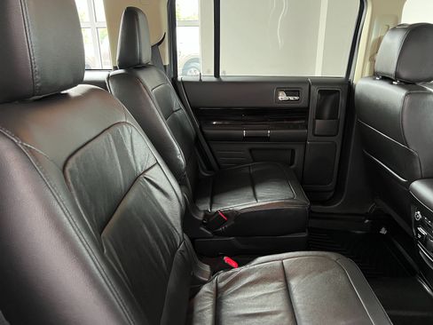 Used 2016 Ford Flex SEL w/ Equipment Group 202A AWD/4WD image 28