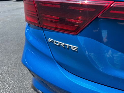 Used 2023 Kia Forte GT-Line w/ GT-Line Technology Package FWD image 25