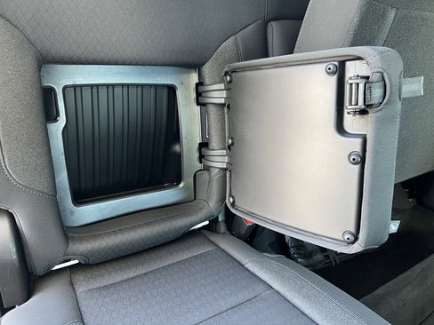 Used 2023 GMC Sierra 1500 Elevation image 21