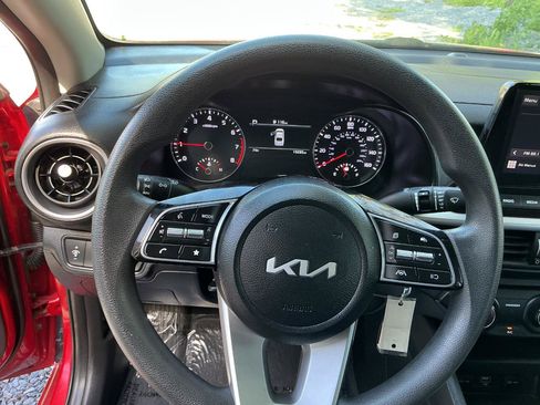 Used 2023 Kia Forte LXS FWD image 12