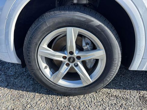 Used 2021 Audi Q5 2.0T Premium w/ Convenience Package image 7