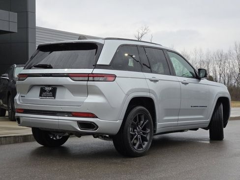 Used 2025 Jeep Grand Cherokee Limited 4xe image 34