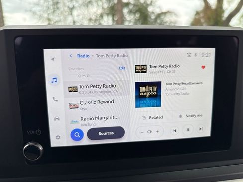 Used 2025 Toyota 4Runner SR5 image 28