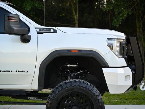 Used 2021 GMC Sierra 3500 Denali w/ Denali Ultimate Package AWD/4WD image 36