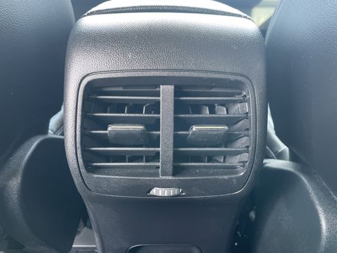 Used 2020 Ford Escape SEL image 19