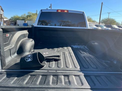 Used 2018 RAM 1500 Express w/ Express Value Package image 29