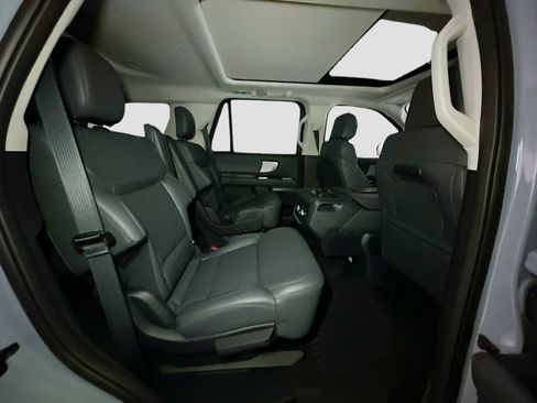 New 2026 Ford Expedition Active AWD/4WD image 37