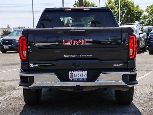 Used 2024 GMC Sierra 1500 SLT AWD/4WD image 7