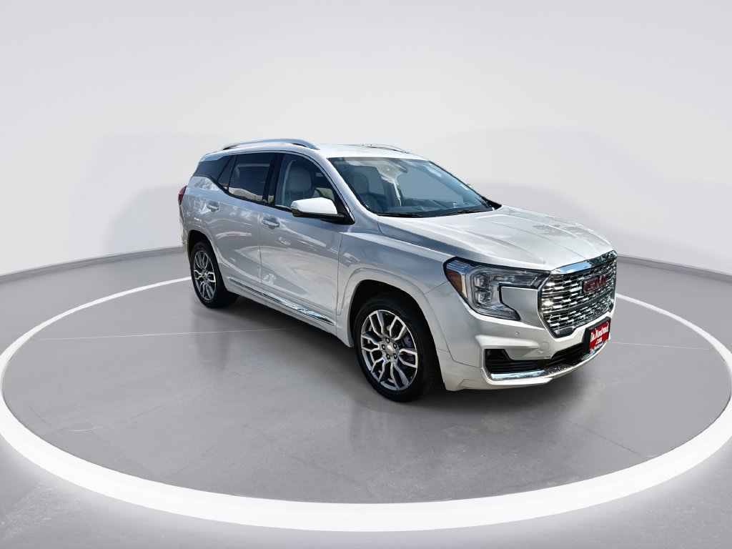 Certified 2023 GMC Terrain Denali w/ LPO, Floor Liner Package AWD/4WD image 2