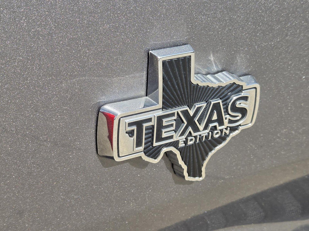 Used 2022 Ford F150 XLT w/ Equipment Group 302A High AWD/4WD image 9