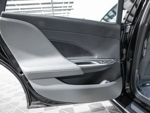 Used 2023 Lucid Air Pure AWD/4WD image 39