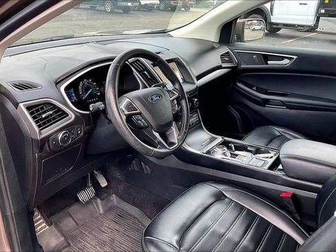 Used 2019 Ford Edge SEL w/ Equipment Group 201A AWD/4WD image 10
