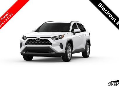 New 2025 Toyota RAV4 XLE