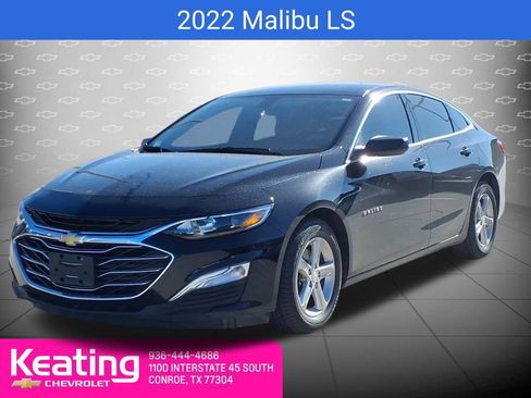 Used 2022 Chevrolet Malibu LS image 2
