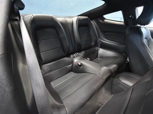 Used 2017 Ford Mustang GT Premium w/ GT Performance Package RWD image 25