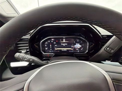 New 2026 GMC Sierra 1500 SLE image 43