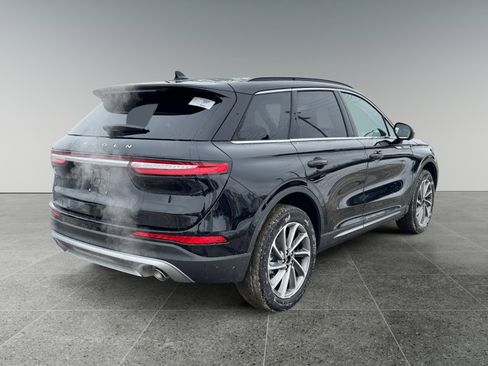 New 2026 Lincoln Corsair Premiere image 5