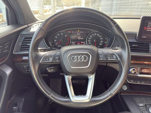 Used 2020 Audi Q5 2.0T Premium w/ Convenience Package image 15